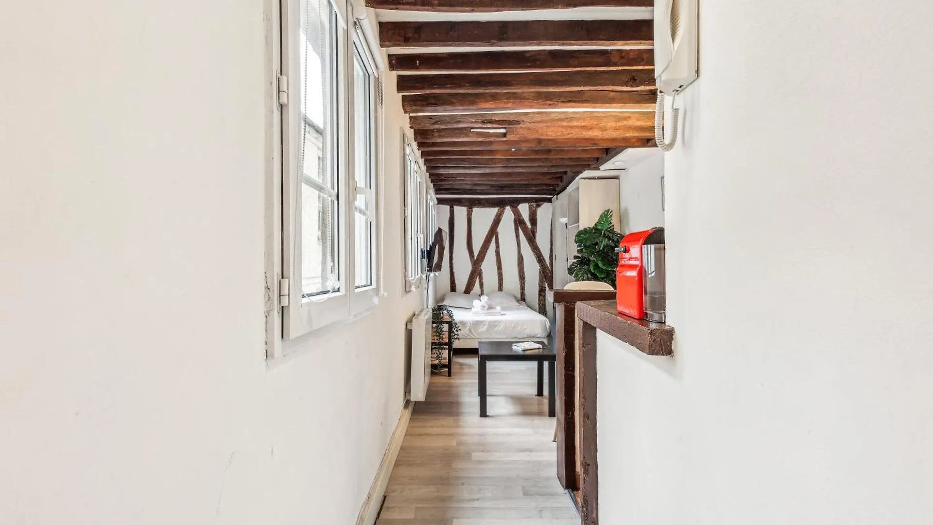 Apartment Cosy Et Charmant Studio Coeur Du Marais Paris